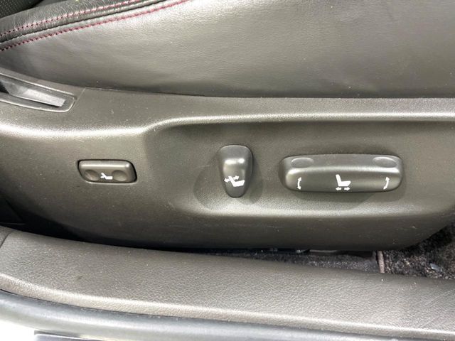 TOYOTA CROWN SEDAN 2011 Image 31