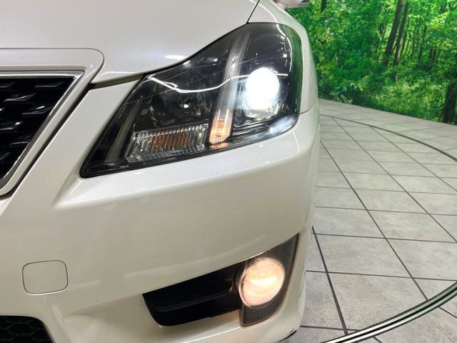 TOYOTA CROWN SEDAN 2011 Image 31