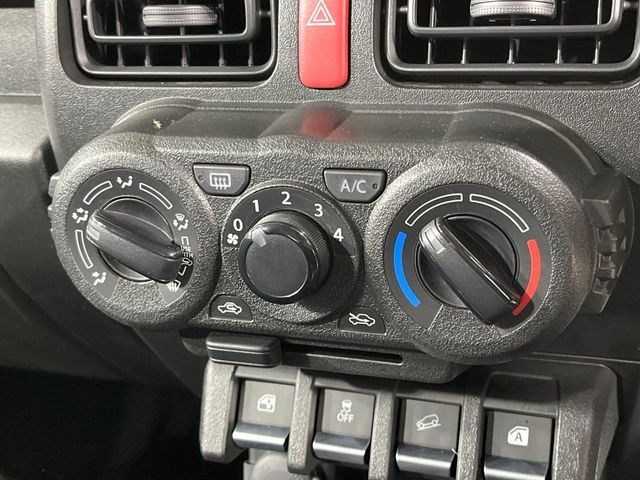 SUZUKI JIMNY 4WD 2023 Image 31