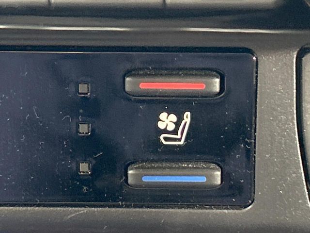 TOYOTA RAV4 4WD 2022 Image 31