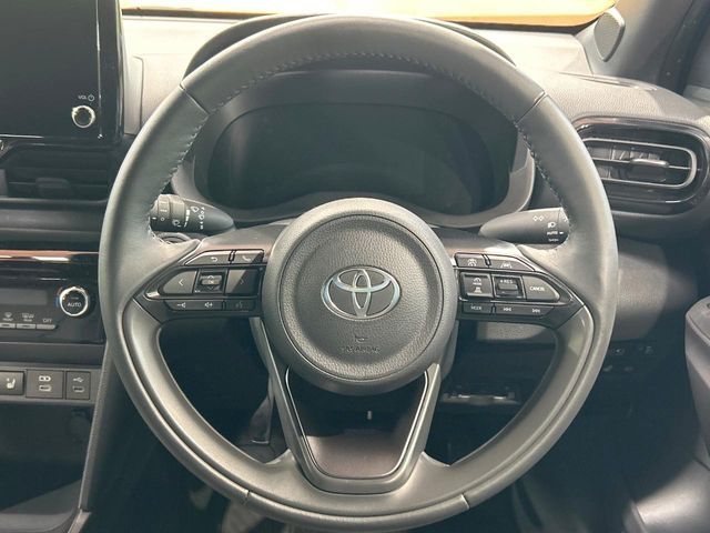 TOYOTA YARIS CROSS 2025 Image 31