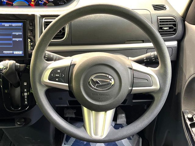 DAIHATSU TANTO CUSTOM 2014 Image 31