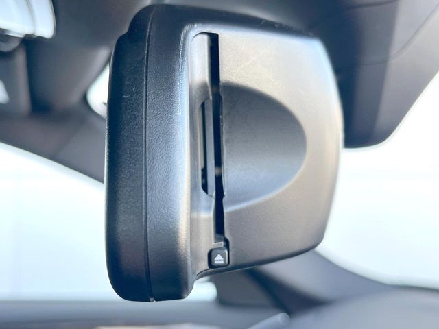 BMW 5SERIES SEDAN 2017 Image 31