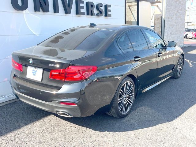 BMW 5SERIES SEDAN 2017 Image 31