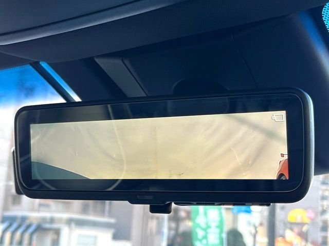 TOYOTA CROWN SEDAN HYBRID 2018 Image 31