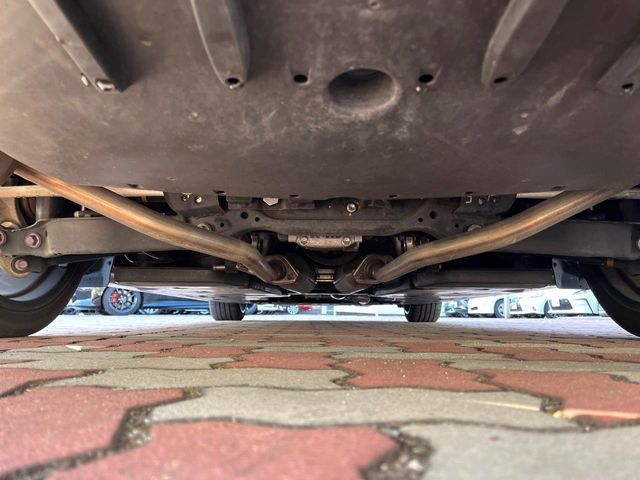 TOYOTA CROWN SEDAN HYBRID 2018 Image 31