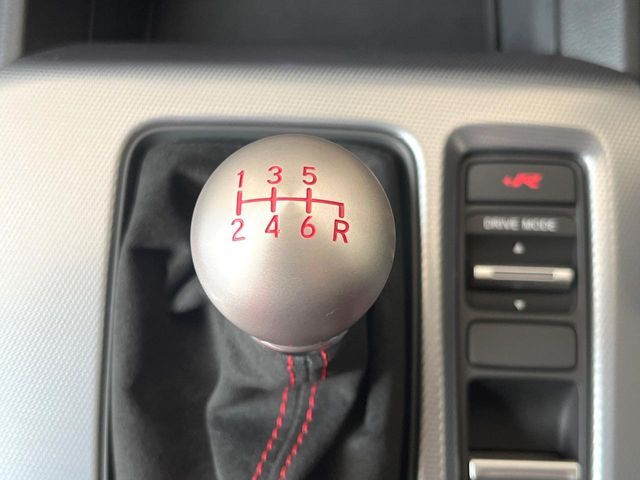 HONDA CIVIC HATCHBACK 2025 Image 31