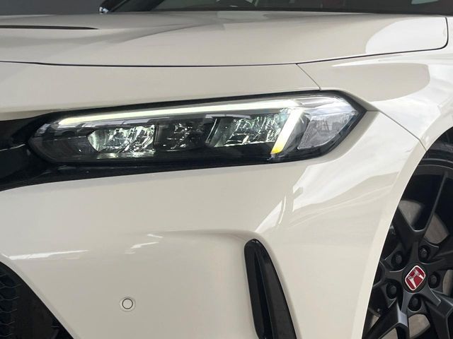 HONDA CIVIC HATCHBACK 2025 Image 31