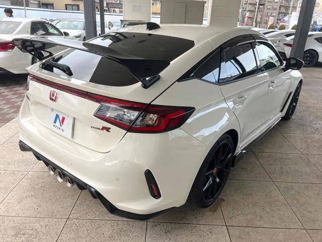 HONDA CIVIC HATCHBACK 2025 Image 31