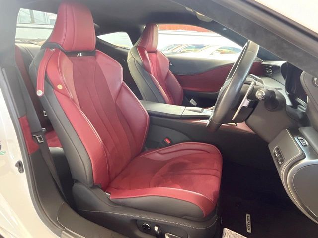 TOYOTA LEXUS LC500 2017 Image 31