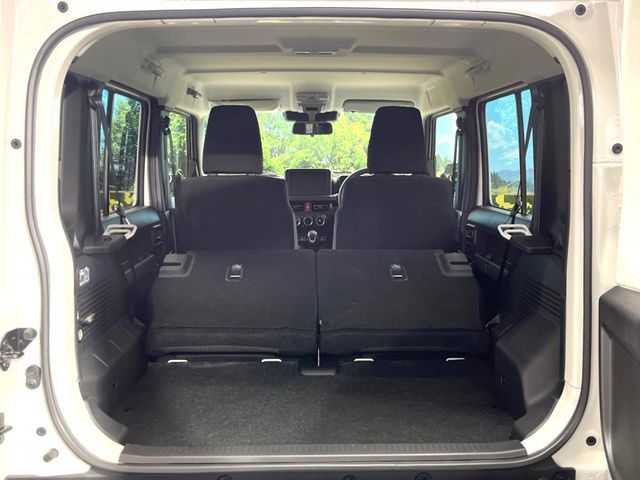 SUZUKI JIMNY NOMADE 2026 Image 31