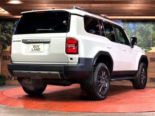 TOYOTA LANDCRUISER 250 2024 Image 31