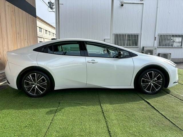 TOYOTA PRIUS 2023 Image 31