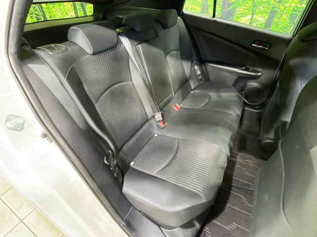 TOYOTA PRIUS 2018 Image 31