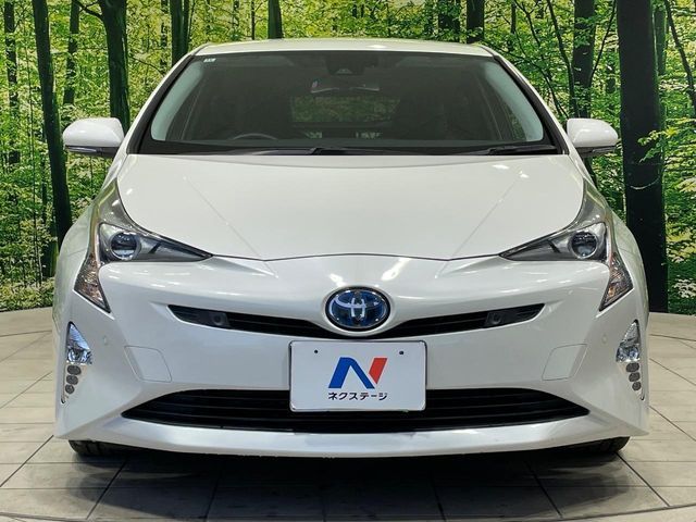 TOYOTA PRIUS 2018 Image 31