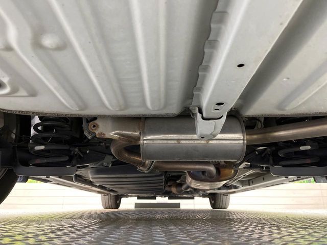 TOYOTA VOXY 2017 Image 31