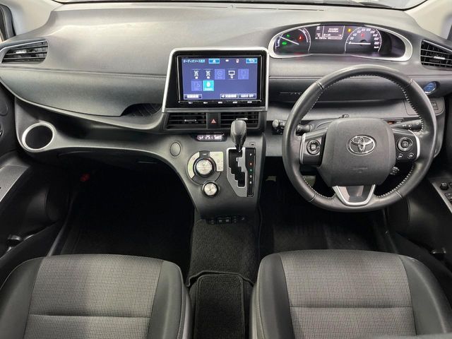 TOYOTA SIENTA HYBRID 2020 Image 31