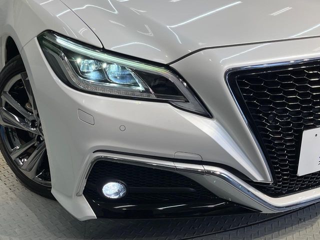 TOYOTA CROWN SEDAN HYBRID 2021 Image 31