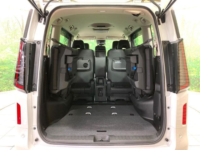 NISSAN SERENA  WG 2024 Image 31