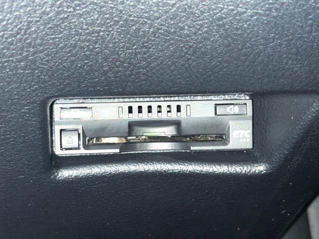 TOYOTA SIENTA 2017 Image 31