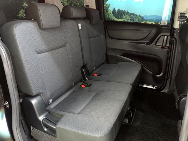 TOYOTA SIENTA 2017 Image 31