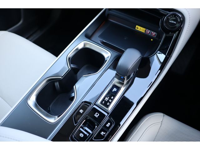 TOYOTA LEXUS NX350H AWD 2025 Image 31
