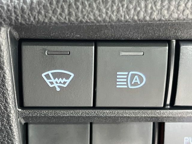 TOYOTA VOXY 4WD 2025 Image 31