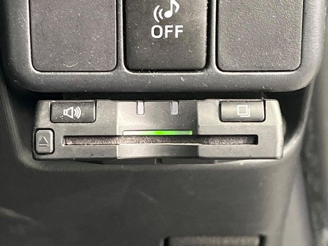 TOYOTA AQUA 2013 Image 31