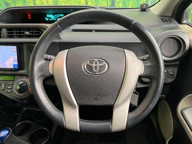 TOYOTA AQUA 2013 Image 31