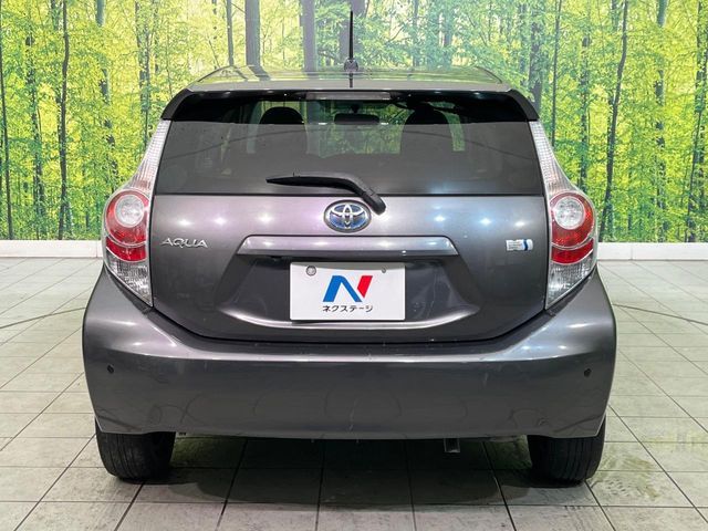 TOYOTA AQUA 2013 Image 31