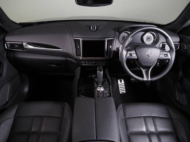 MASERATI LEVANTE 2023 Image 31