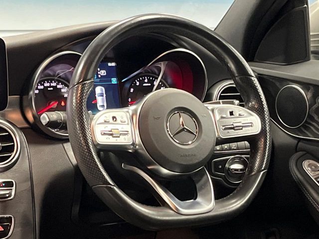 MERCEDES BENZ C CLAS 2018 Image 31