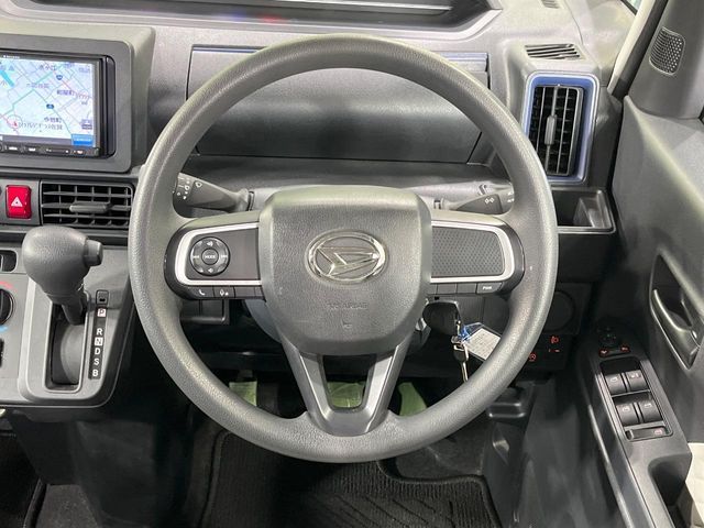 DAIHATSU TANTO 2022 Image 31