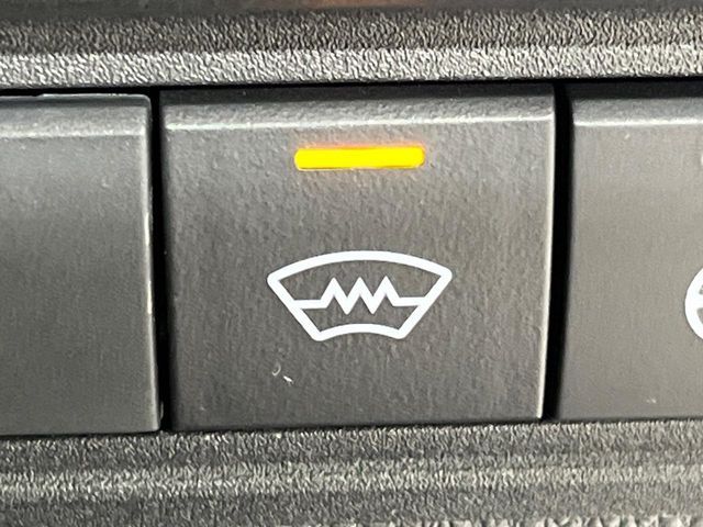 TOYOTA YARIS CROSS HYBRID 2025 Image 31