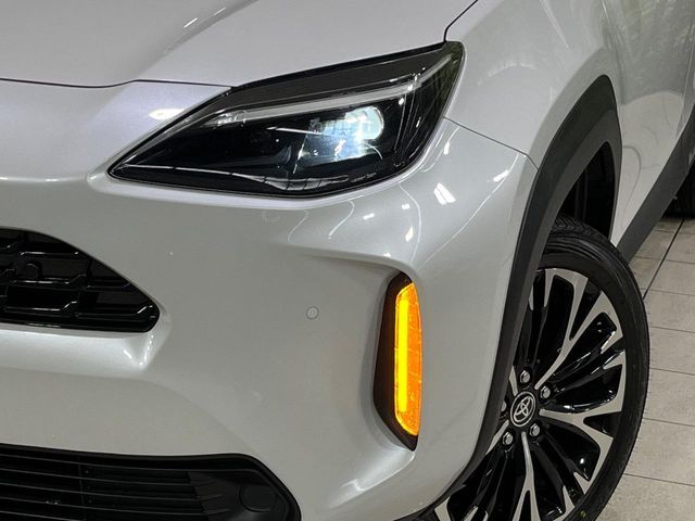 TOYOTA YARIS CROSS 2025 Image 31