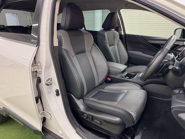 SUBARU LEGACY OUTBACK 2023 Image 31