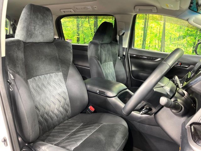 TOYOTA ALPHARD HYBRID 4WD 2018 Image 31