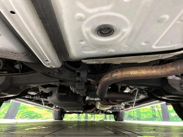 TOYOTA ALPHARD HYBRID 4WD 2018 Image 31