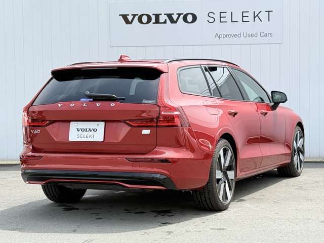 VOLVO V60 2024 Image 31