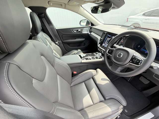 VOLVO V60 2024 Image 31