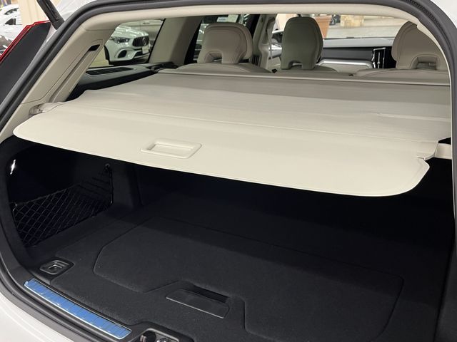 VOLVO V60 CROSS COUN 2025 Image 31