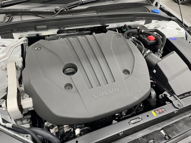 VOLVO V60 CROSS COUN 2025 Image 31