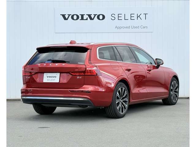 VOLVO V60 2024 Image 31
