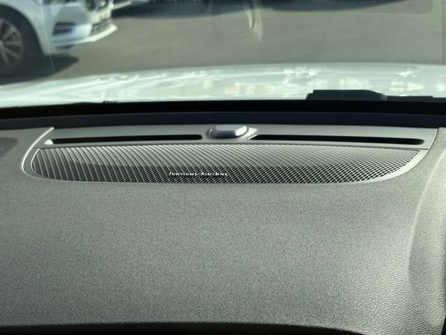 VOLVO XC40 2025 Image 31