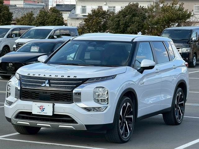 MITSUBISHI OUTLANDER PHEV 2023 Image 31
