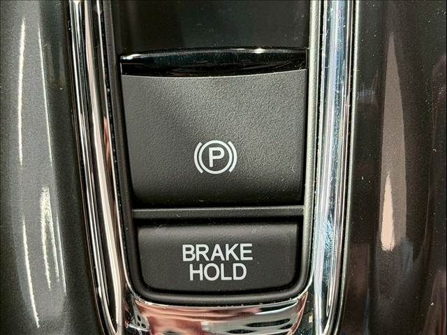 HONDA VEZEL HYBRID 2019 Image 31