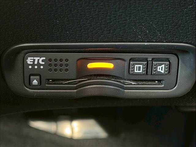 HONDA VEZEL HYBRID 2019 Image 31