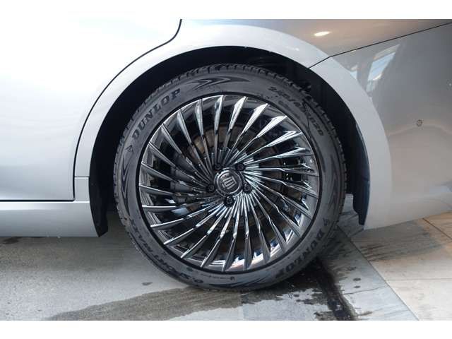 TOYOTA CROWN SEDAN 2024 Image 31