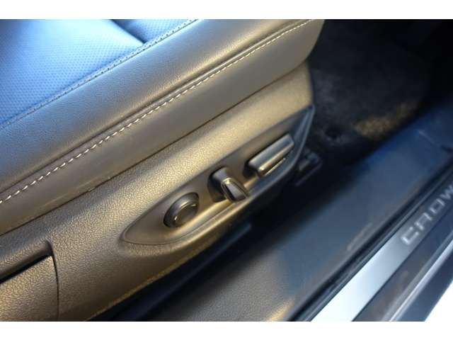 TOYOTA CROWN SEDAN 2024 Image 31