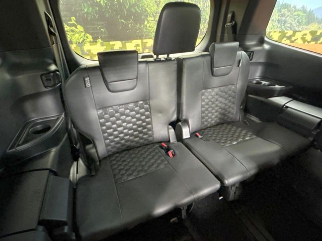 TOYOTA VOXY HYBRID 2026 Image 31